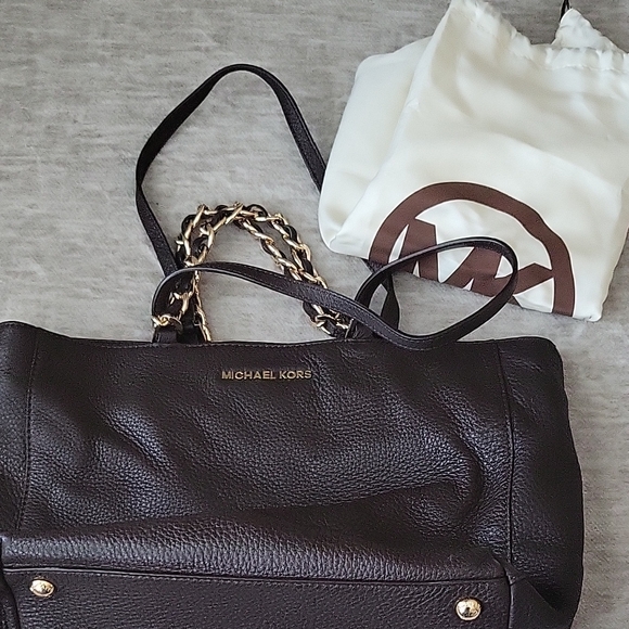 Michael Kors Handbags - Michael Kors Brown Leather Shoulder Bag with Gold Chain
